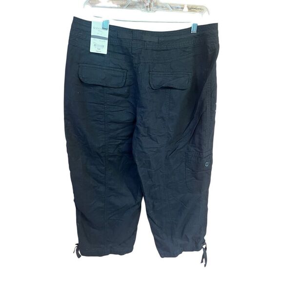 ST. John’s Bay Black Linen/Cotton Capris Sz 14W NWT - Picture 2 of 9